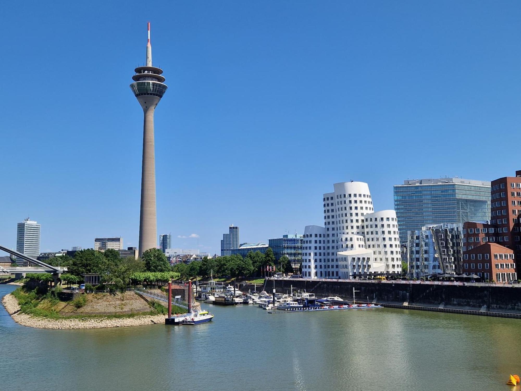 Apartment H2 Duesseldorf Екстер'єр фото
